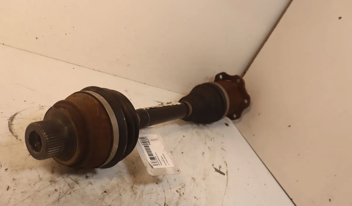 Transmission avant gauche Audi A4 B8 Avant (8K5) 3.0 tdi quattro (2011-2015) occasion