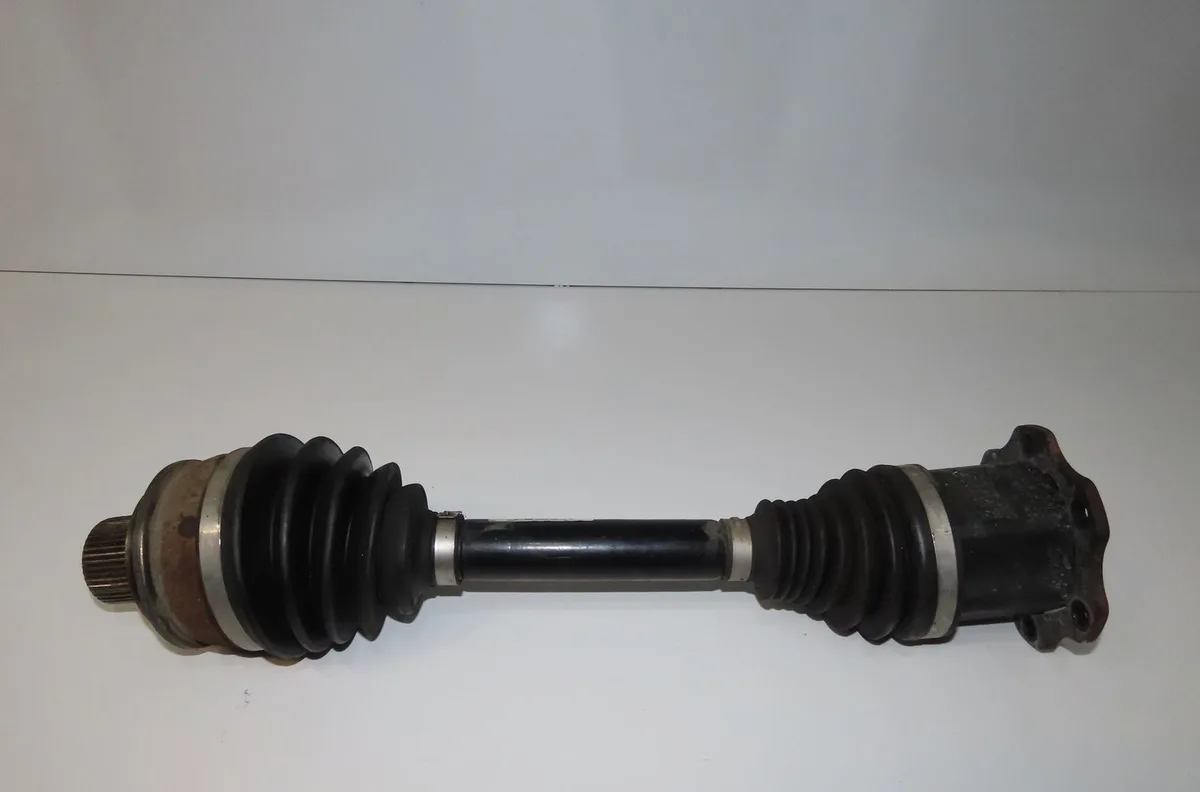Transmission avant gauche Audi A4 B9 (8W2, 8WC) 2.0 tdi (2015) occasion