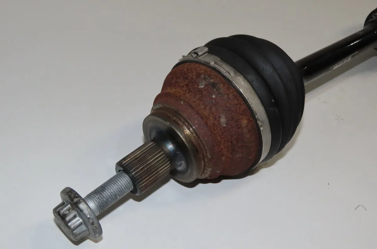Transmission avant gauche Audi Q2 (GAB, GAG) 35 tfsi (2018) occasion
