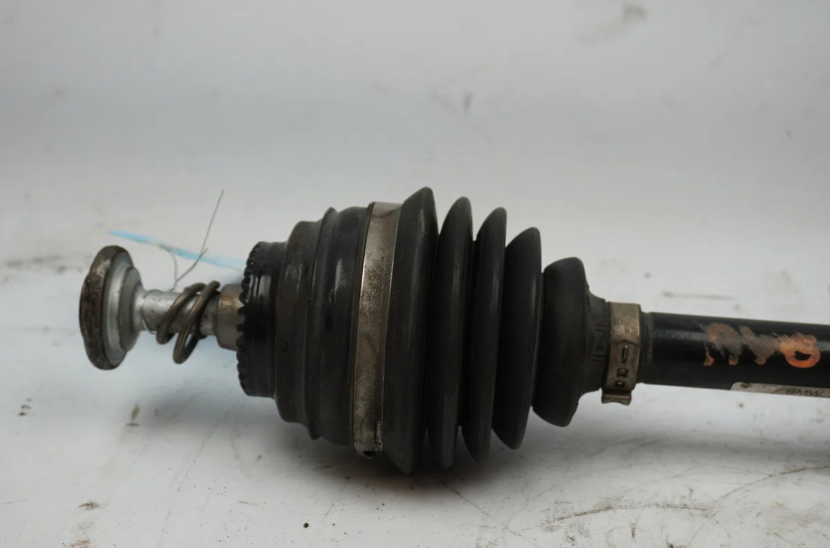 Transmission avant gauche Bmw X1 (E84) Xdrive 18 d (2009-2015) occasion