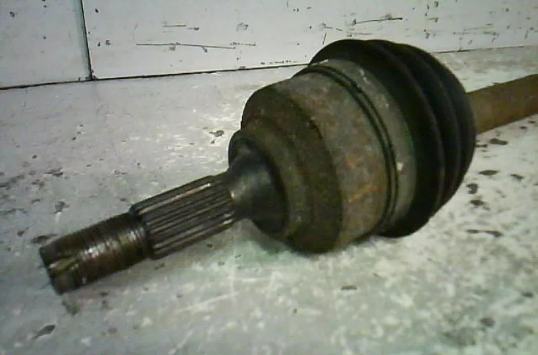 Transmission avant gauche Citroen C3 I (FC_, FN_) 1.4 hdi (2003-2011) 5 portes occasion
