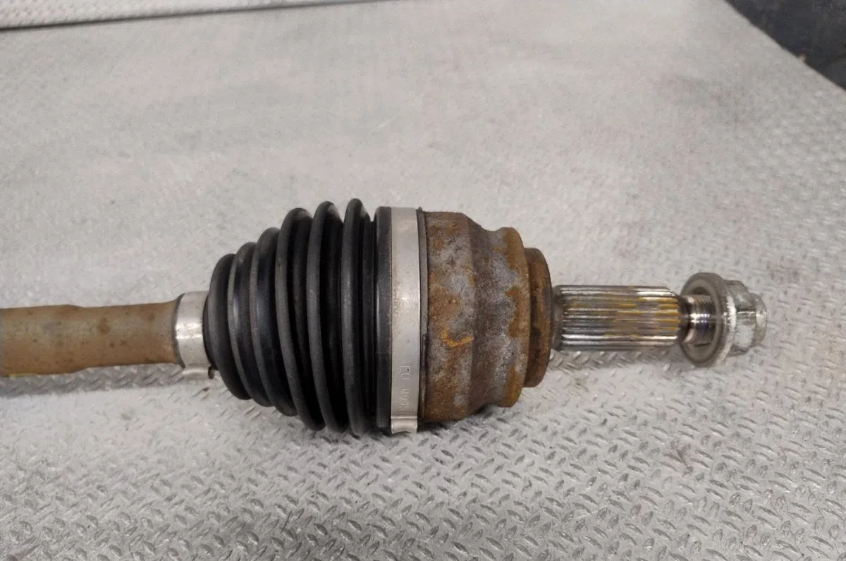 Transmission avant gauche Citroen C4 AIRCROSS 1.6 hdi 115 awc (2012) occasion