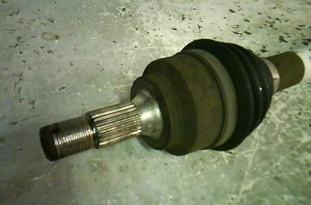 Transmission avant gauche Citroen C4 I (LC_) 1.4 16v (2004-2011) occasion