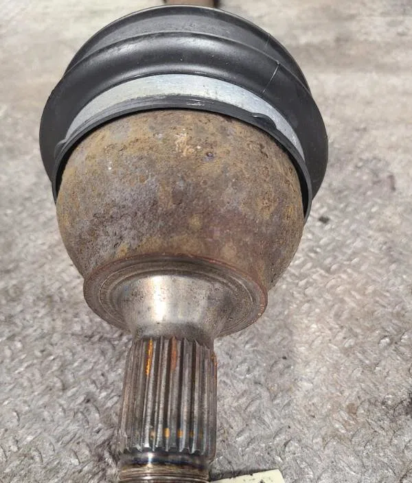 Transmission avant gauche Citroen C4 II (NC_) 1.6 hdi 110 (2009) 5 portes occasion