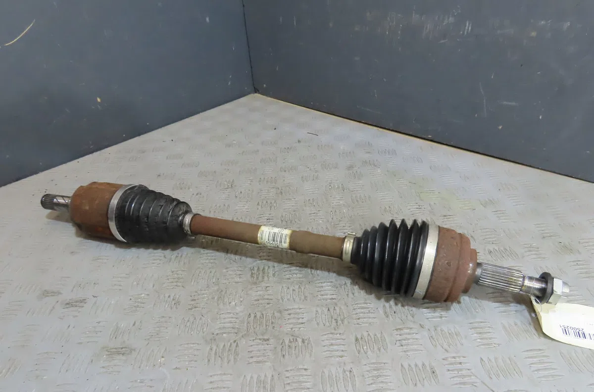 Transmission avant gauche Dacia DUSTER (HS_) 1.2 tce 125 (2013-2018) occasion