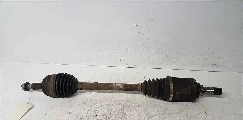 Transmission avant gauche DACIA DUSTER I occasion