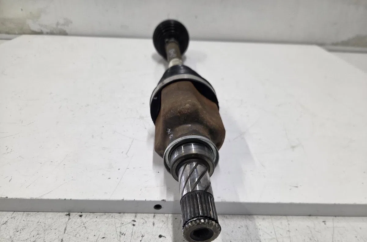 Transmission avant gauche DACIA LOGAN MCV 1 PHASE 1 BREAK occasion