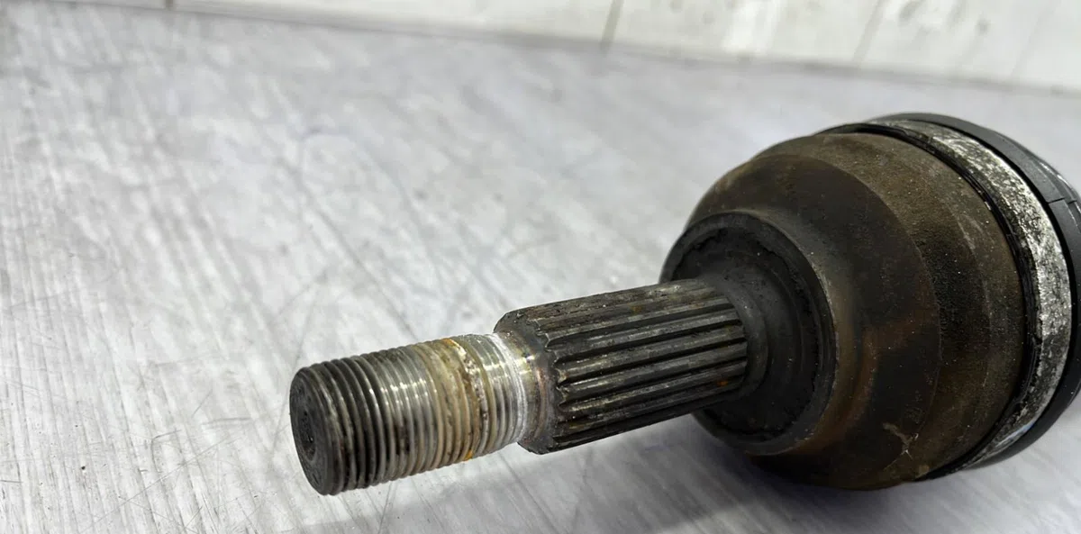 Transmission avant gauche DACIA SANDERO 2 PHASE 1 occasion