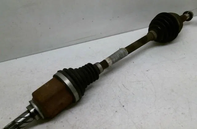 Transmission avant gauche Dacia SANDERO II Tce 90 (b8m1, b8ma) (2012) 5 portes occasion