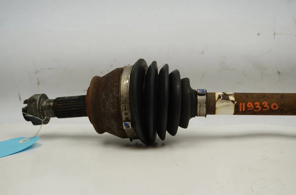 Transmission avant gauche Fiat 500L (351_, 352_) 1.6 d multijet (199lye1b) (2013) occasion