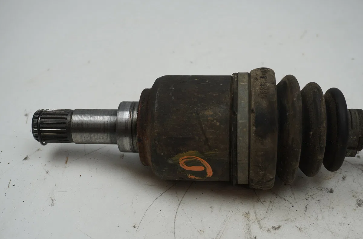 Transmission avant gauche Fiat PUNTO (188_) 1.2 60 (188.030, .050, .130, .150, .230, .250) (1999-2010) occasion