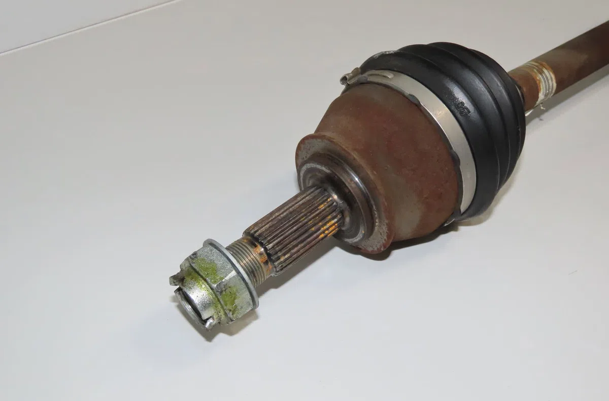Transmission avant gauche Fiat PUNTO (199_) 1.3 d multijet (2012) occasion