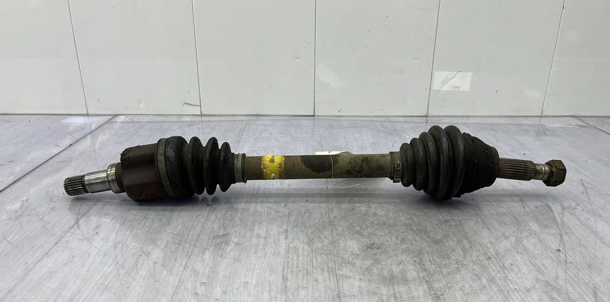 Transmission avant gauche FORD FIESTA 5 PHASE 1 occasion
