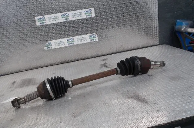 Transmission avant gauche FORD FIESTA 6 FIESTA 6 PHASE 1 occasion