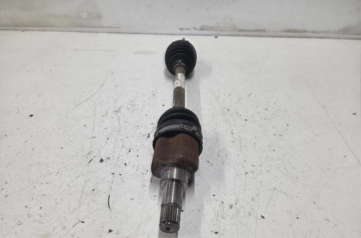 Transmission avant gauche FORD FIESTA 6 PHASE 1 occasion