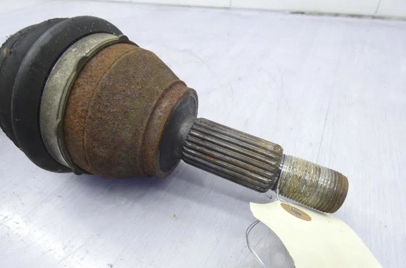 Transmission avant gauche FORD FIESTA 6 PHASE 2 occasion