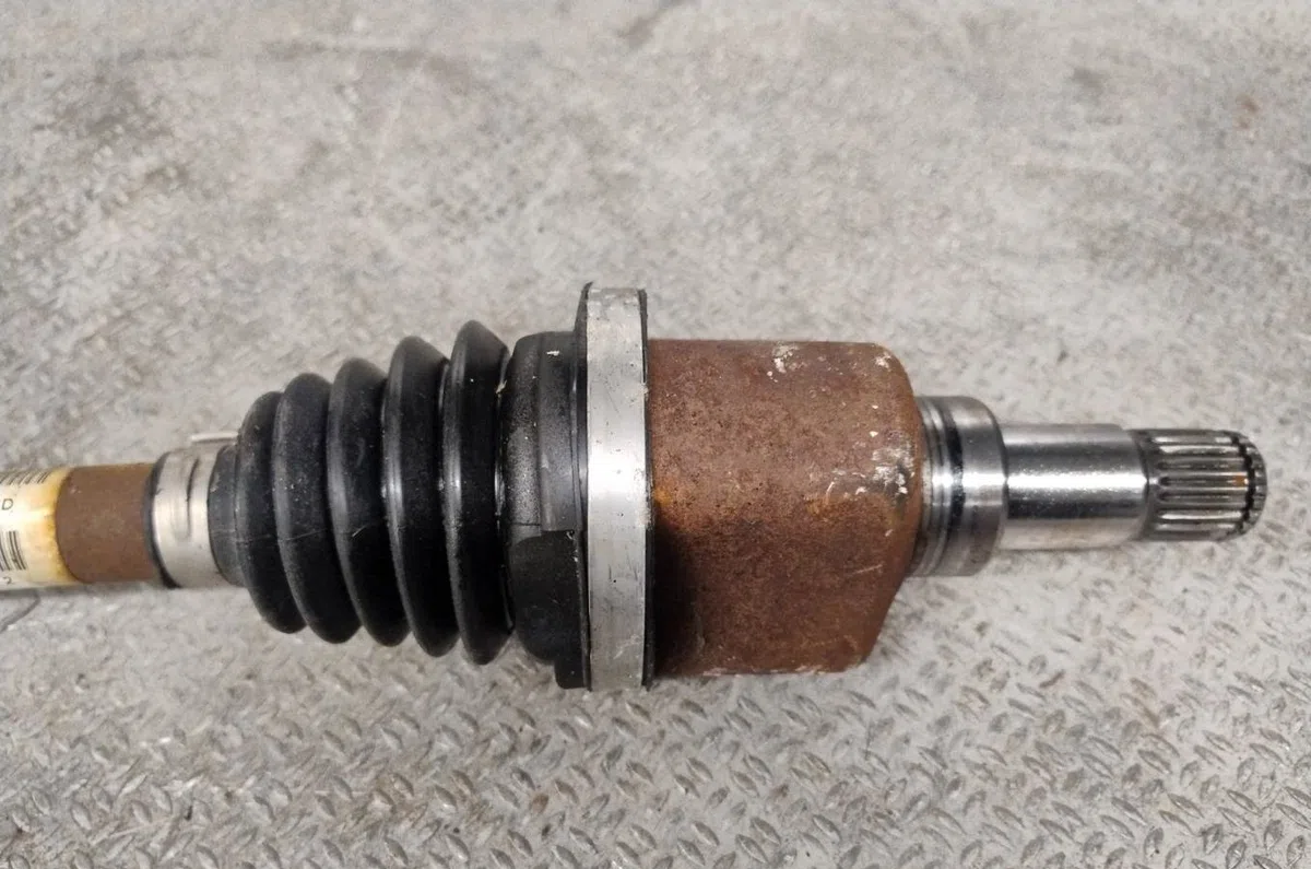 Transmission avant gauche Ford FIESTA VI (CB1, CCN) 1.0 ecoboost (2013) occasion