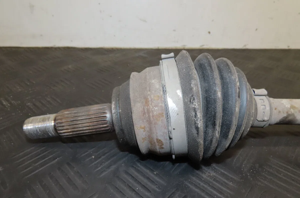 Transmission avant gauche Ford FIESTA VI (CB1, CCN) 1.0 ecoboost (2013) occasion