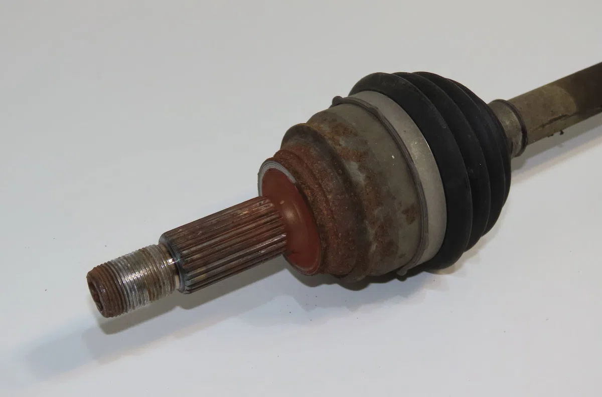 Transmission avant gauche Ford FIESTA VI (CB1, CCN) 1.5 tdci (2012-2017) occasion