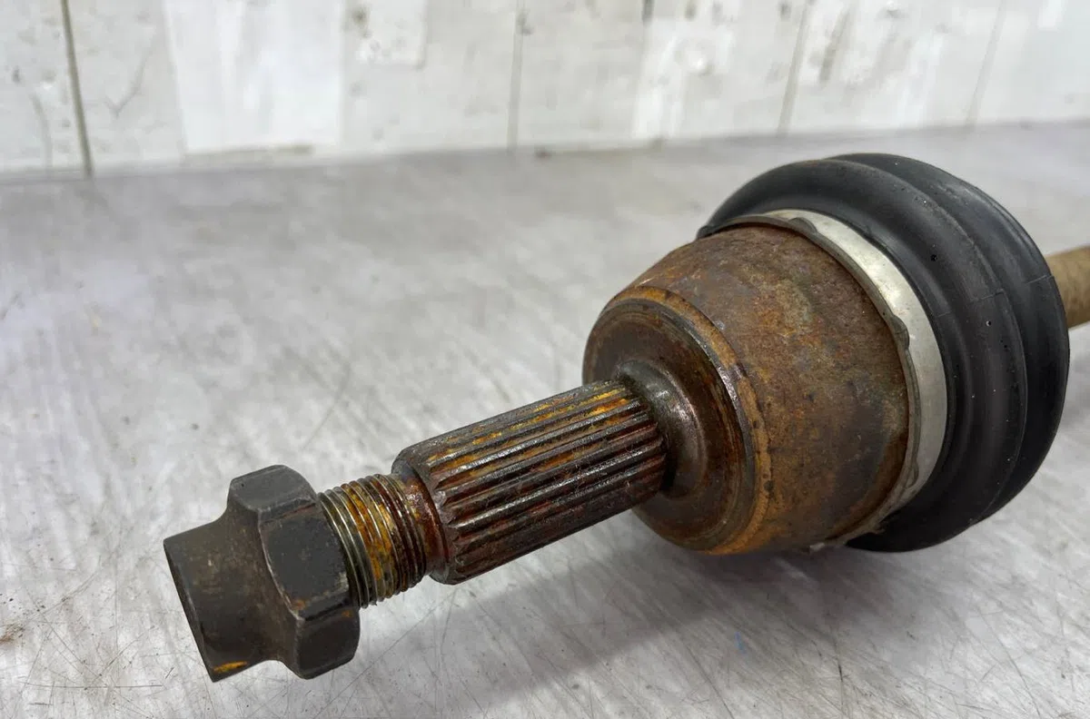 Transmission avant gauche FORD KA 1 PHASE 1 occasion