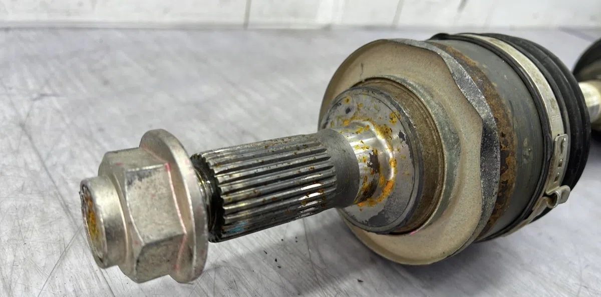 Transmission avant gauche FORD RANGER 4 PHASE 1 occasion