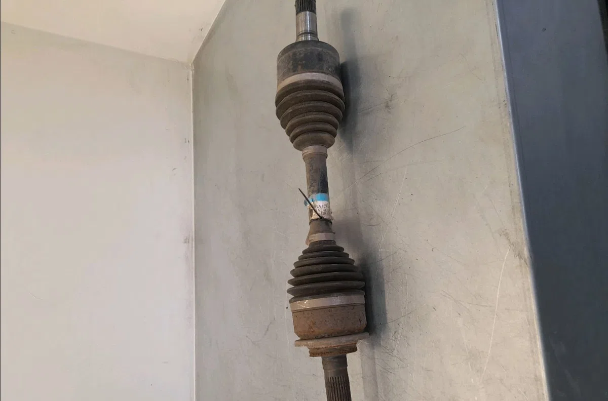 Transmission avant gauche Ford RANGER (TKE) 2.0 ecoblue 4x4 (2019) occasion
