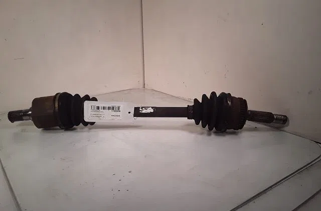 Transmission avant gauche Hyundai ACCENT II (LC) 1.3 (2000-2005) occasion