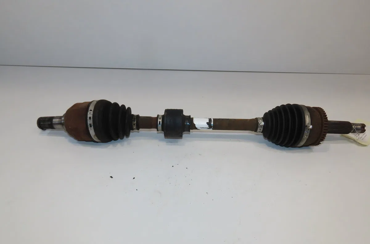 Transmission avant gauche Kia CEE'D Sportswagon (JD) 1.4 crdi 90 (2012-2018) occasion