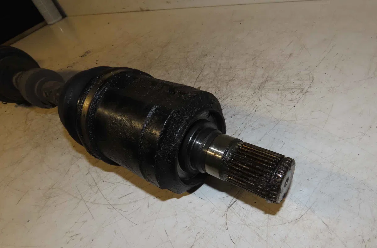 Transmission avant gauche KIA SORENTO II occasion