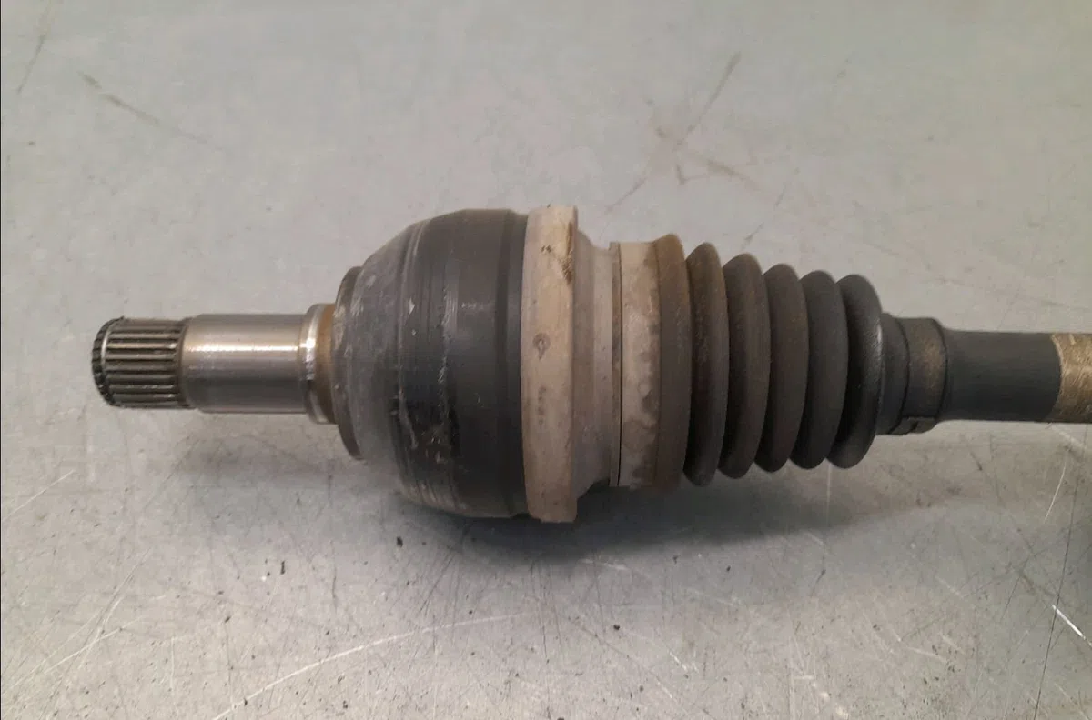 Transmission avant gauche Mercedes-benz CLASSE A (W176) A 200 cdi - d 4-matic (176.002) (2014-2018) occasion