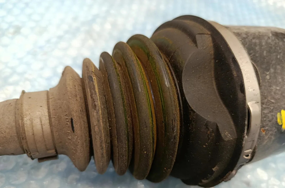 Transmission avant gauche Mini MINI COUNTRYMAN (F60) Cooper (2016) occasion