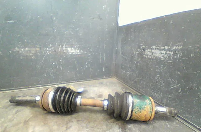 Transmission avant gauche Mitsubishi PAJERO II (V3_W, V2_W, V4_W) 2.5 td 4wd (v24c, v24w) (1990-1999) occasion