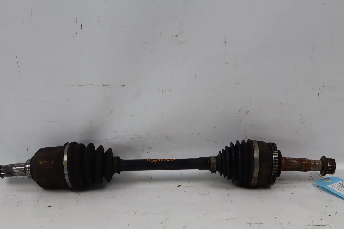 Transmission avant gauche Nissan ALMERA TINO (V10) 1.8 (2000-2006) occasion