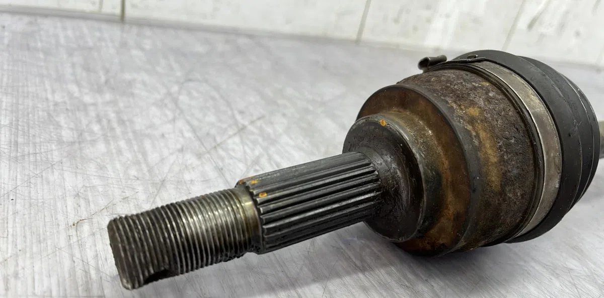 Transmission avant gauche NISSAN MICRA 4 PHASE 1 occasion