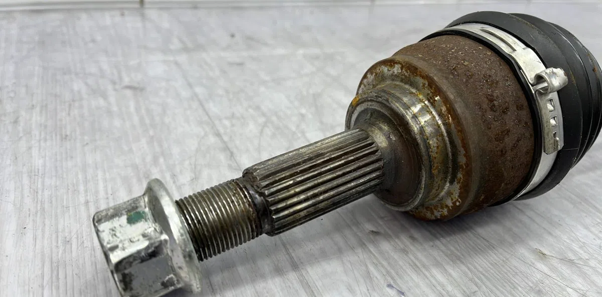 Transmission avant gauche NISSAN MICRA 4 PHASE 1 occasion
