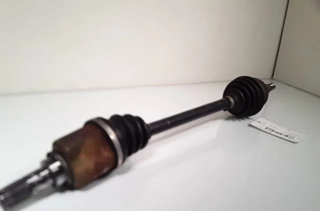 Transmission avant gauche Nissan MICRA III (K12) 1.2 16v (2003-2010) occasion