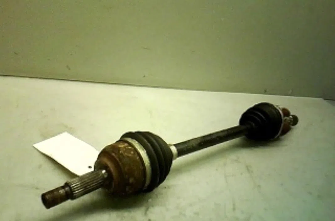 Transmission avant gauche Nissan MICRA III (K12) 1.4 16v (2003-2010) occasion