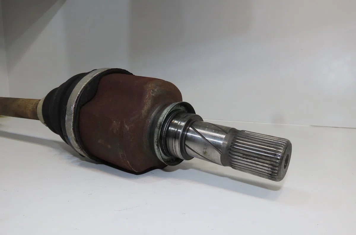 Transmission avant gauche Nissan PRIMASTAR Camionnette (X83) 2.0 dci 115 (2006) occasion