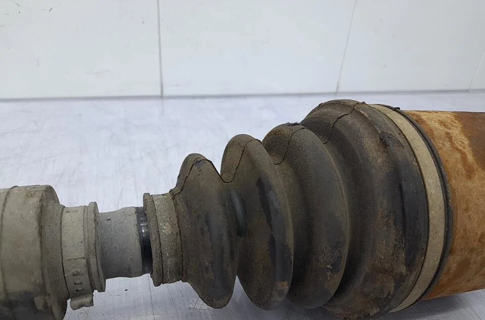 Transmission avant gauche NISSAN PRIMERA 3 BREAK occasion