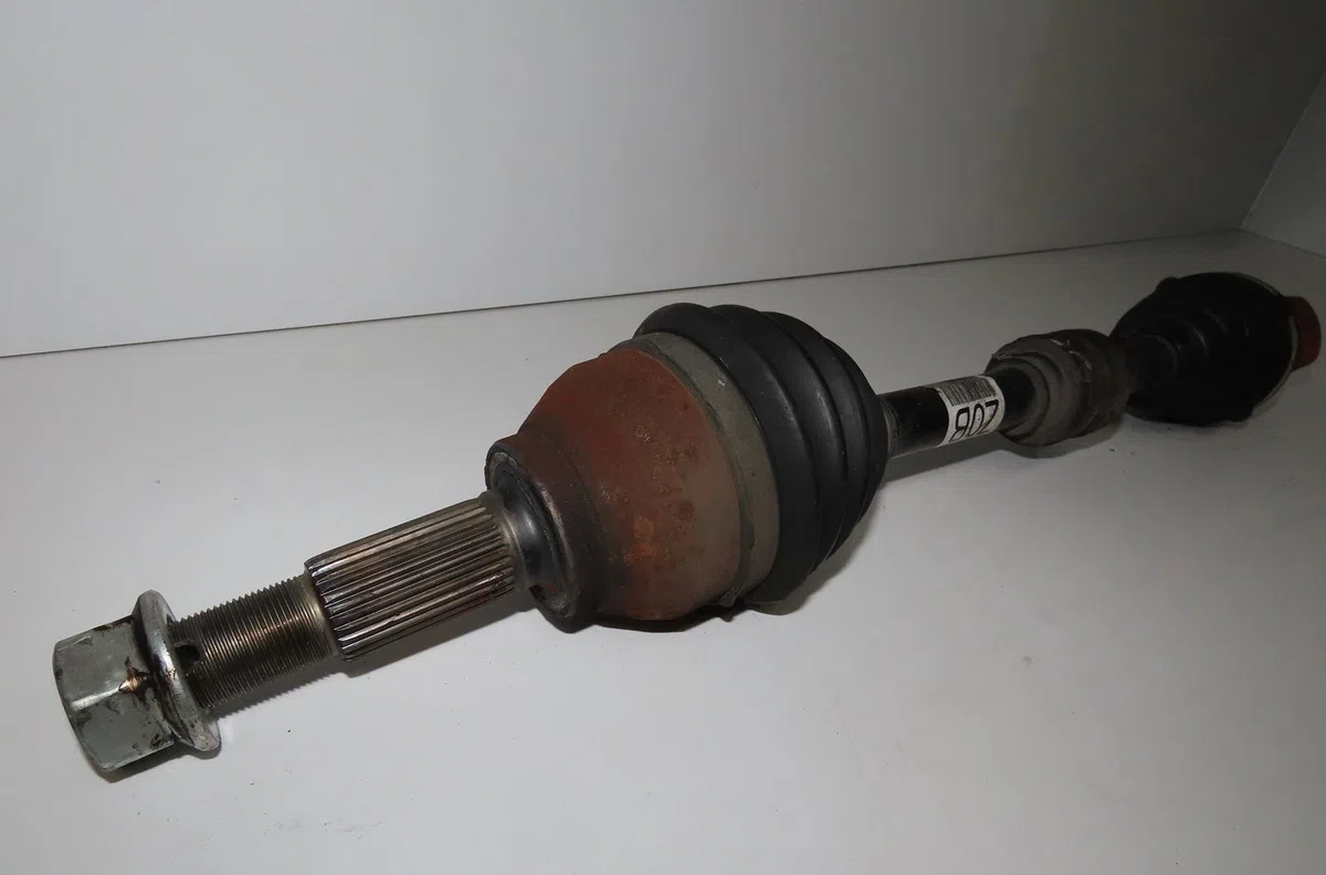 Transmission avant gauche Nissan PULSAR 3-5 portes (C13) 1.2 dig-t (2014) occasion