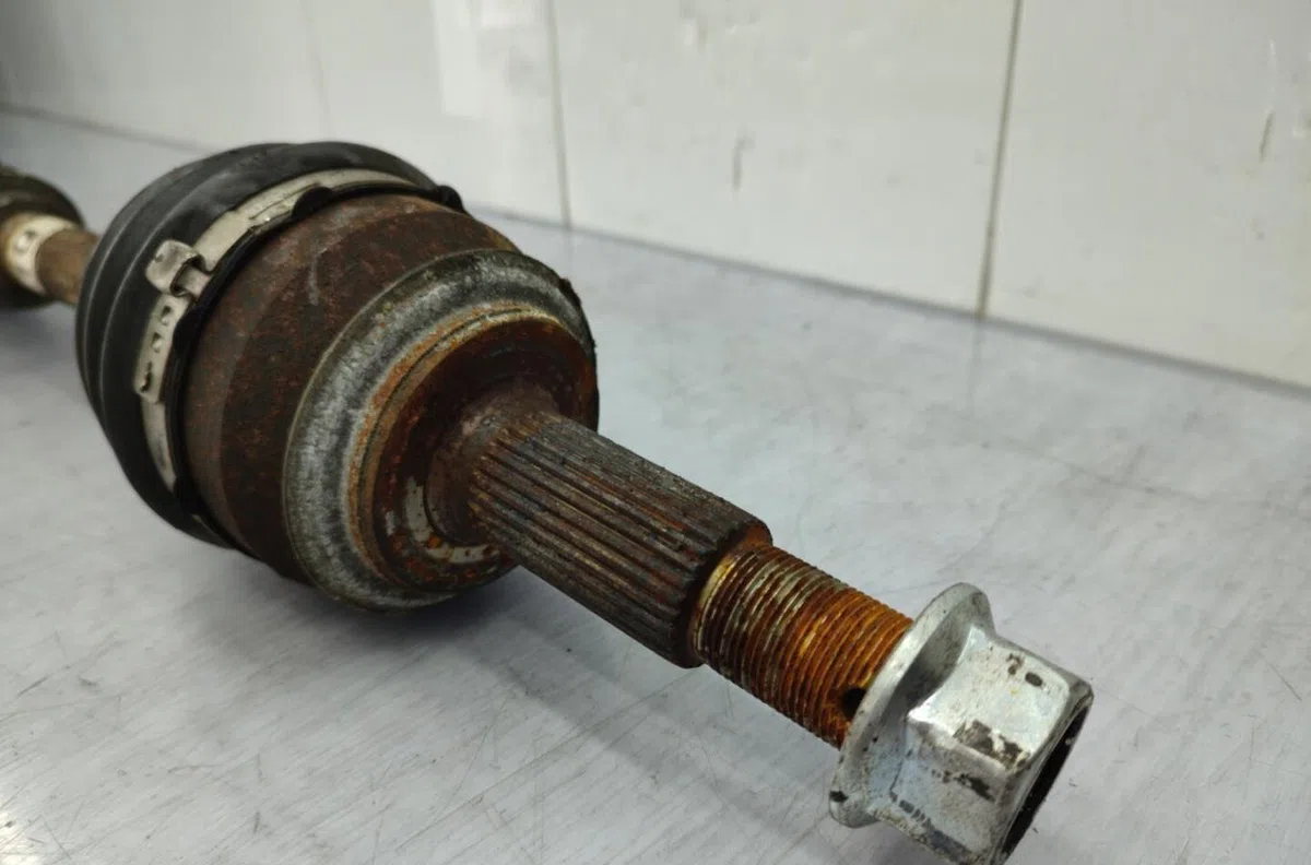 Transmission avant gauche NISSAN QASHQAI 2 PHASE 1 occasion