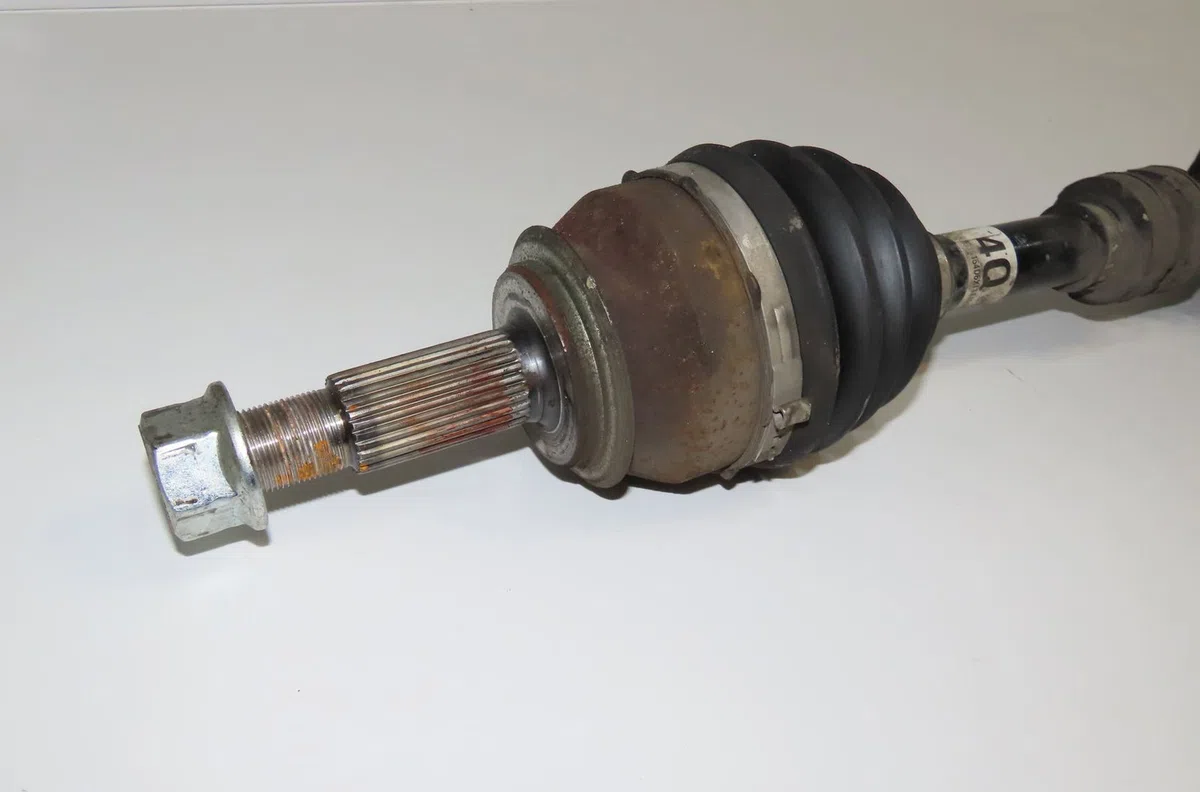 Transmission avant gauche Nissan QASHQAI II SUV (J11, J11_) 1.6 dci (2013) occasion