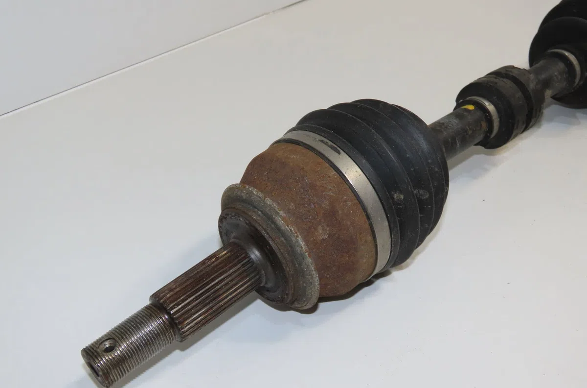 Transmission avant gauche Nissan X-TRAIL III (T32_, T32R, T32RR) 1.6 dci (t32) (2014) occasion