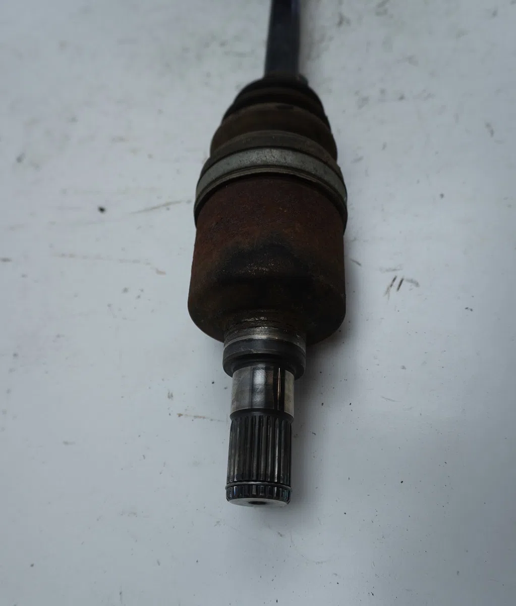 Transmission avant gauche Opel AGILA (B) (H08) 1.3 cdti (f68) (2008-2010) 5 portes occasion