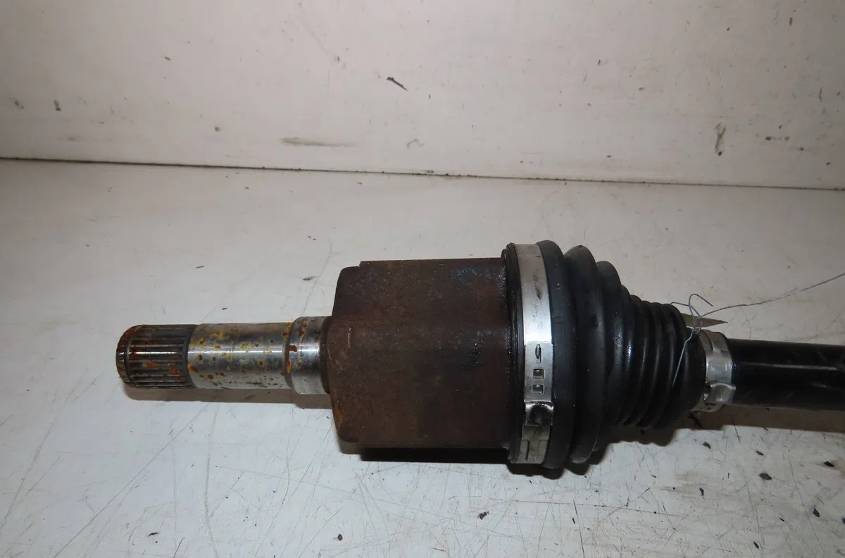 Transmission avant gauche Opel ASTRA J (P10) 2.0 cdti (68) (2009-2015) occasion