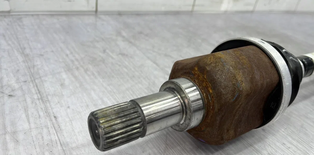 Transmission avant gauche OPEL CORSA F PHASE 1 occasion