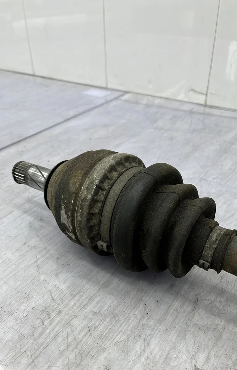 Transmission avant gauche OPEL MERIVA B PHASE 1 occasion