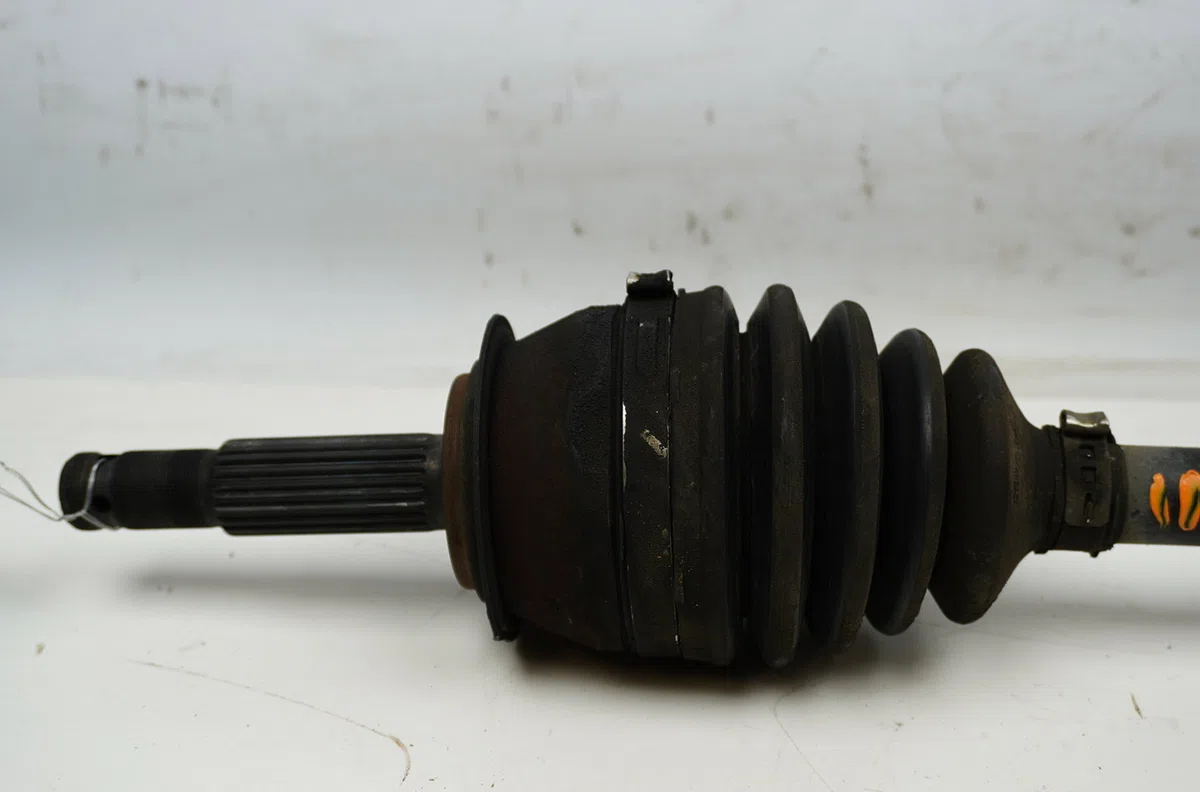 Transmission avant gauche Opel TIGRA (S93) 1.4 16v (f07) (1994-2000) occasion