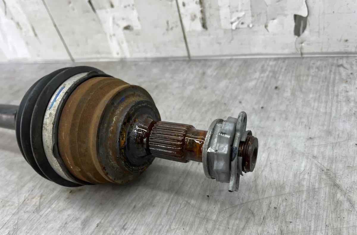Transmission avant gauche PEUGEOT 2008 2 occasion