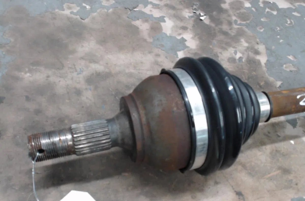 Transmission avant gauche Peugeot 2008 I (CU_) 1.6 vti (2013) occasion